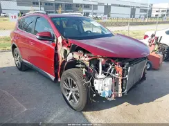 2T3WFREV1JW470052 2018 TOYOTA RAV 4