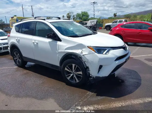 2T3WFREV1JW472786 2018 TOYOTA RAV 4 - Image 1