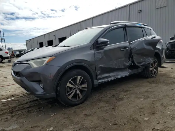 2T3WFREV1JW474716 2018 TOYOTA RAV 4 - Image 1