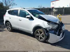 2T3WFREV1JW483951 2018 TOYOTA RAV 4