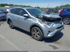 2T3WFREV1JW501154 2018 TOYOTA RAV 4