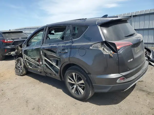 2T3WFREV1JW522070 2018 TOYOTA RAV 4 - Image 2