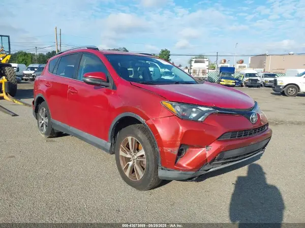 2T3WFREV2GW250508 2016 TOYOTA RAV 4 - Image 1