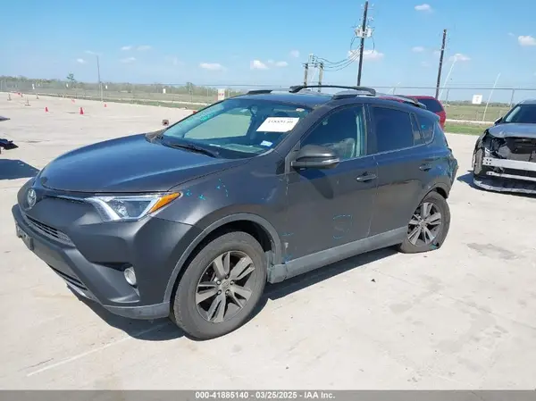 2T3WFREV2GW257457 2016 TOYOTA RAV 4 - Image 2