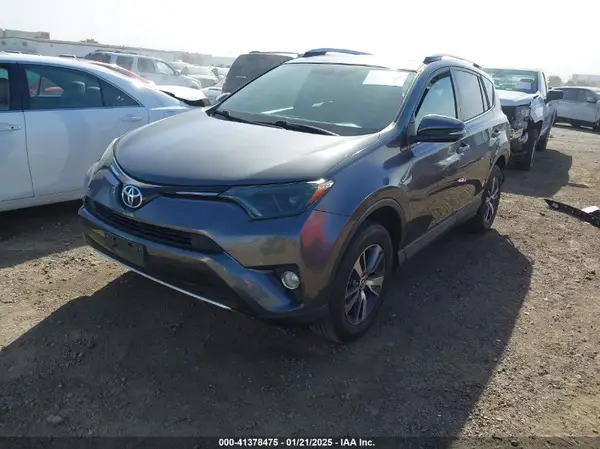 2T3WFREV2GW262268 2016 TOYOTA RAV 4 - Image 2