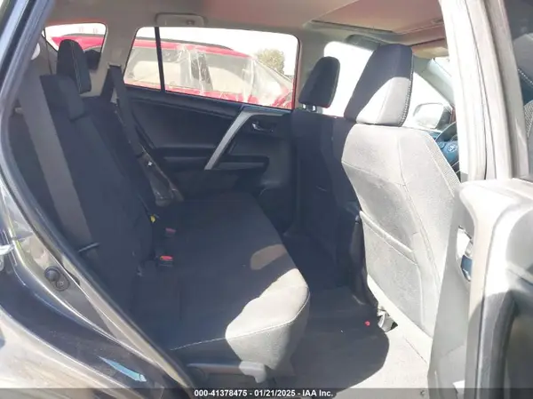 2T3WFREV2GW262268 2016 TOYOTA RAV 4 - Image 8