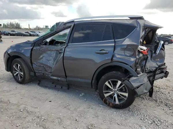 2T3WFREV2GW272556 2016 TOYOTA RAV 4 - Image 2
