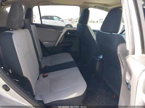 2T3WFREV2GW290751 2016 TOYOTA RAV 4 - Image 8