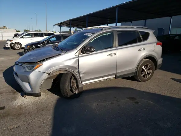 2T3WFREV2HW315844 2017 TOYOTA RAV 4 - Image 1