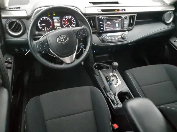 2T3WFREV2HW326598 2017 TOYOTA RAV 4 - Image 8