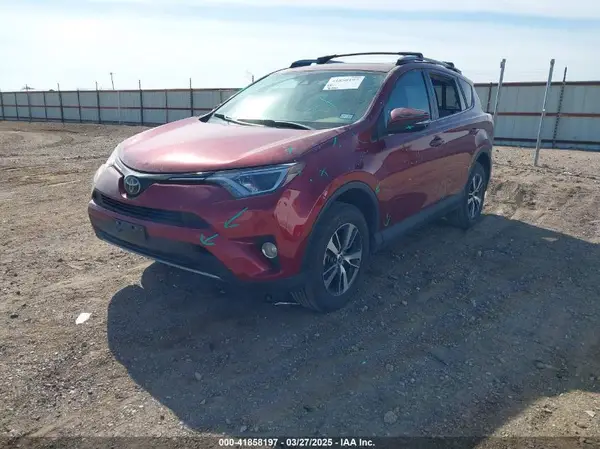 2T3WFREV2JW422219 2018 TOYOTA RAV 4 - Image 2