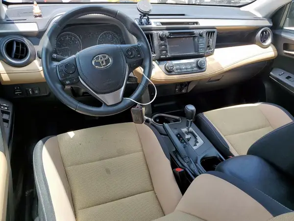 2T3WFREV2JW433186 2018 TOYOTA RAV 4 - Image 8