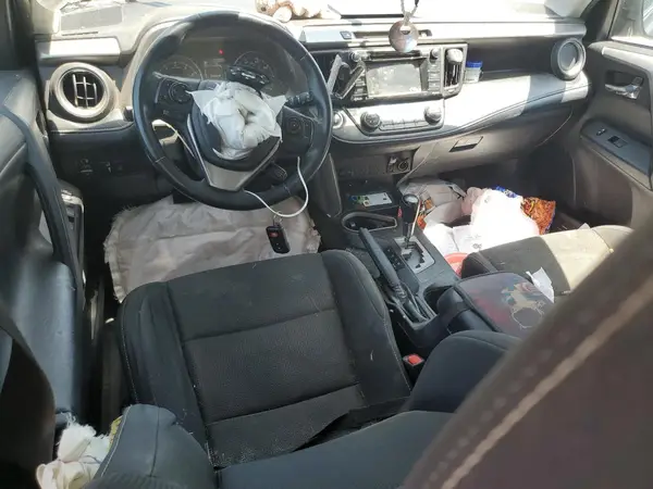 2T3WFREV2JW450330 2018 TOYOTA RAV 4 - Image 8