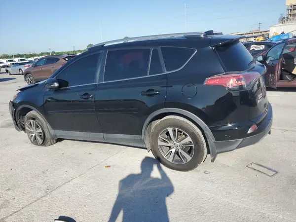 2T3WFREV2JW472232 2018 TOYOTA RAV 4 - Image 2
