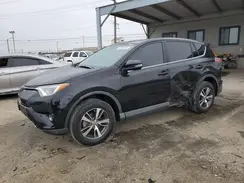 2T3WFREV2JW477138 2018 TOYOTA RAV 4