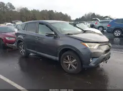 2T3WFREV2JW481285 2018 TOYOTA RAV 4