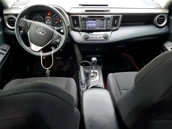 2T3WFREV2JW484591 2018 TOYOTA RAV 4 - Image 8
