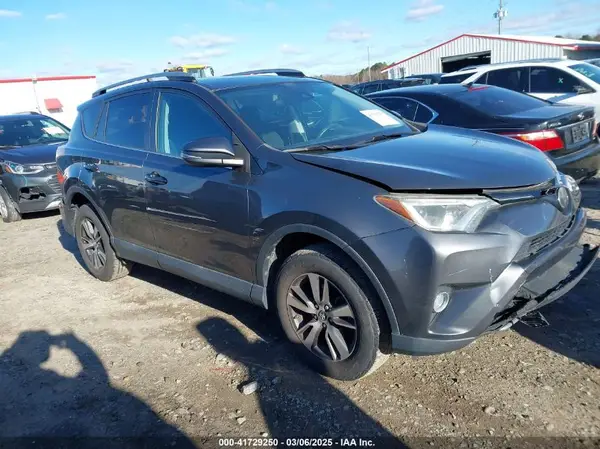 2T3WFREV2JW509988 2018 TOYOTA RAV 4 - Image 1