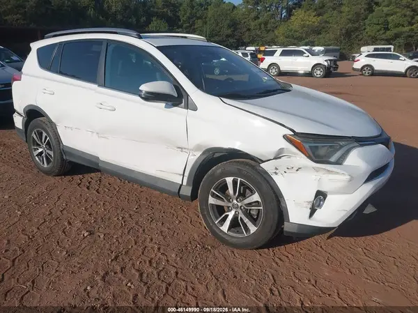 2T3WFREV2JW513569 2018 TOYOTA RAV 4 - Image 1
