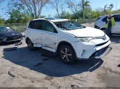 2T3WFREV3GW288328 2016 TOYOTA RAV 4