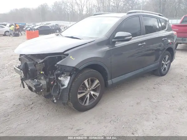 2T3WFREV3HW391718 2017 TOYOTA RAV 4 - Image 2