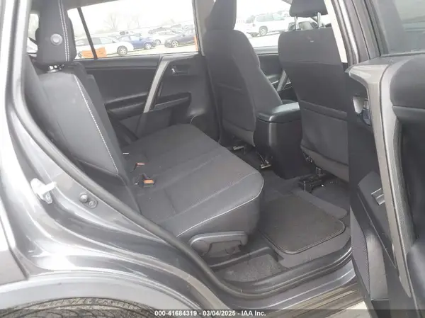 2T3WFREV3HW391718 2017 TOYOTA RAV 4 - Image 8
