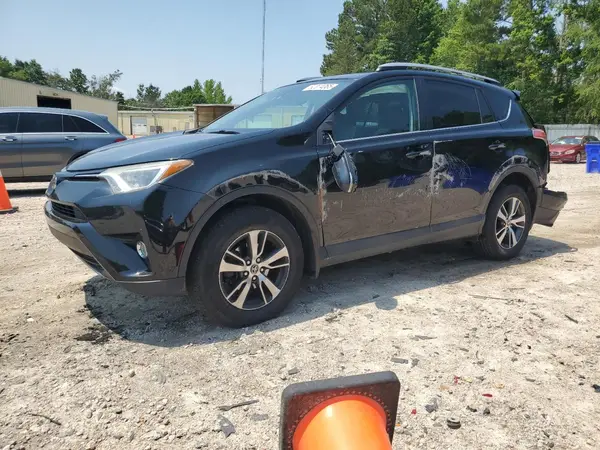 2T3WFREV3HW400658 2017 TOYOTA RAV 4 - Image 1