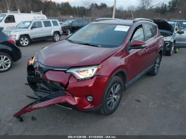 2T3WFREV3JW410080 2018 TOYOTA RAV 4 - Image 2