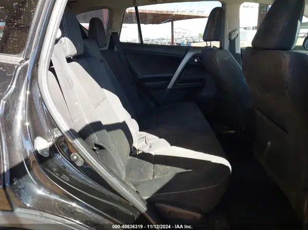2T3WFREV3JW420382 2018 TOYOTA RAV 4 - Image 8