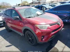 2T3WFREV3JW423220 2018 TOYOTA RAV 4