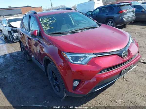 2T3WFREV3JW427560 2018 TOYOTA RAV 4 - Image 1