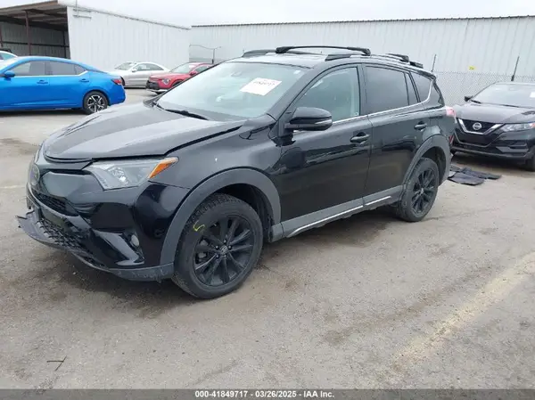 2T3WFREV3JW453494 2018 TOYOTA RAV 4 - Image 2
