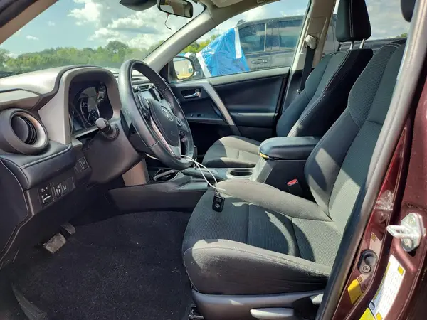 2018 TOYOTA RAV 4 auction photo 7