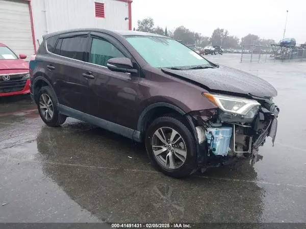 2T3WFREV3JW471932 2018 TOYOTA RAV 4 - Image 1