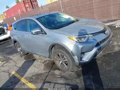 2T3WFREV3JW483370 2018 TOYOTA RAV 4
