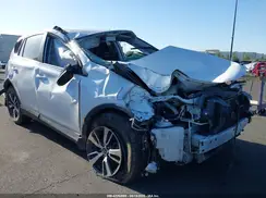 2T3WFREV3JW484955 2018 TOYOTA RAV 4