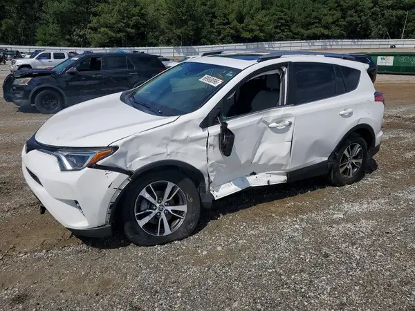 2T3WFREV3JW510275 2018 TOYOTA RAV 4 - Image 1