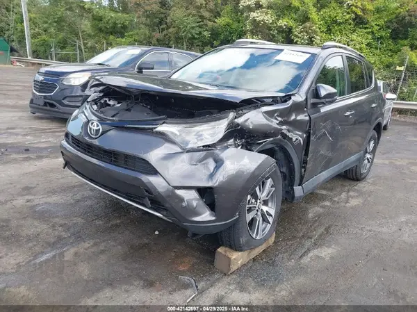 2T3WFREV4GW238215 2016 TOYOTA RAV 4 - Image 2