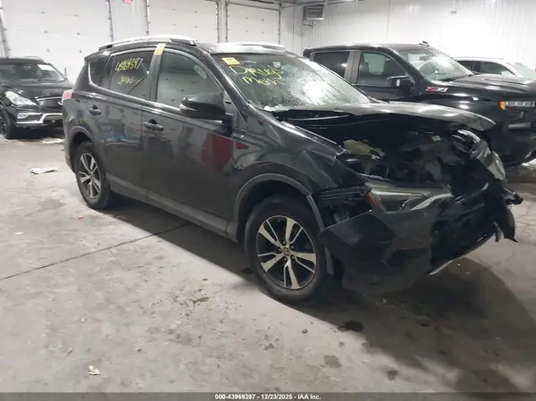 2T3WFREV4GW248341 2016 TOYOTA RAV 4 - Image 1