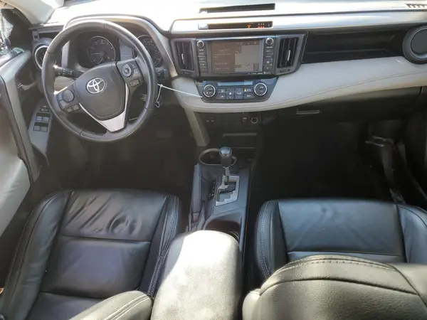 2T3WFREV4HW318969 2017 TOYOTA RAV 4 - Image 8