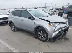 2T3WFREV4HW352197 2017 TOYOTA RAV 4
