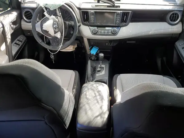 2T3WFREV4HW368299 2017 TOYOTA RAV 4 - Image 8