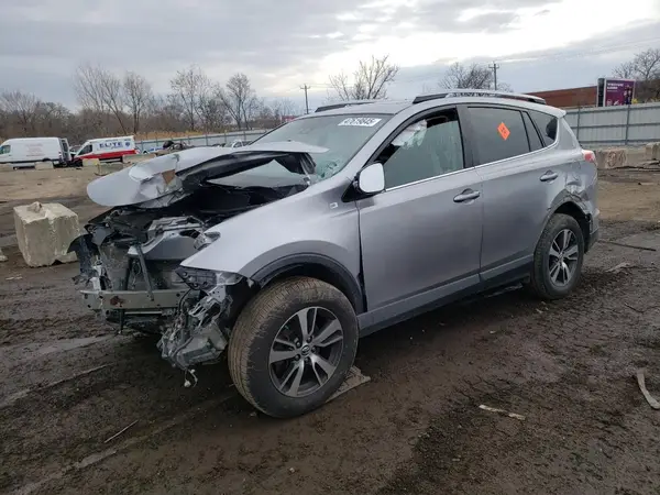 2T3WFREV4HW401396 2017 TOYOTA RAV 4 - Image 1