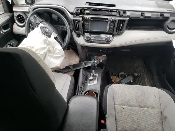 2T3WFREV4HW401396 2017 TOYOTA RAV 4 - Image 8