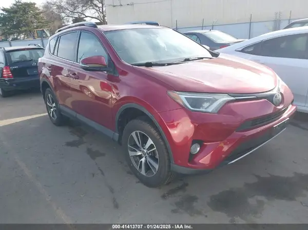 2T3WFREV4JW408547 2018 TOYOTA RAV 4 - Image 1