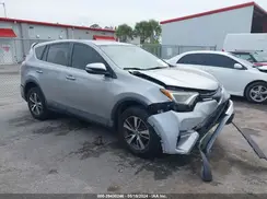 2T3WFREV4JW410069 2018 TOYOTA RAV 4