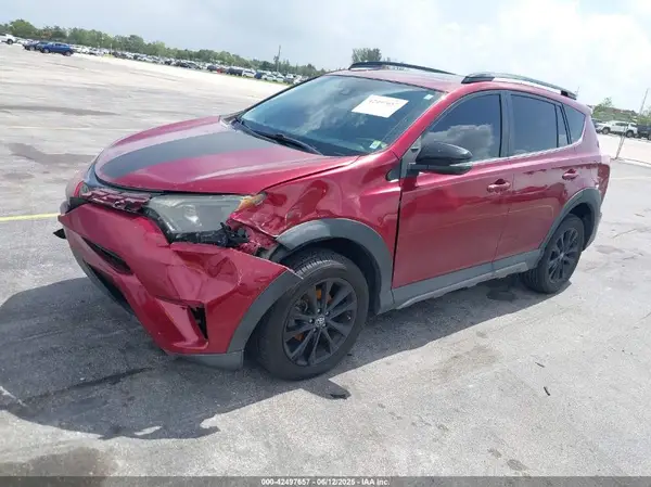 2T3WFREV4JW417250 2018 TOYOTA RAV 4 - Image 2