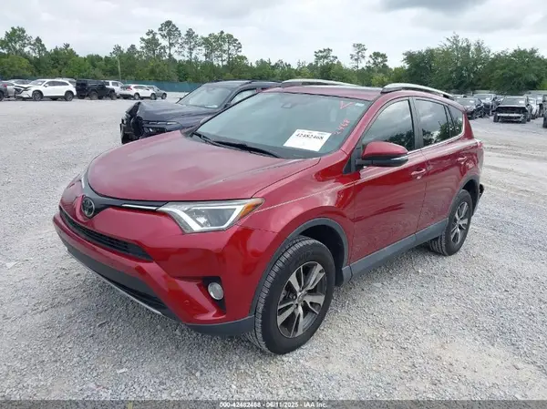 2T3WFREV4JW478761 2018 TOYOTA RAV 4 - Image 2