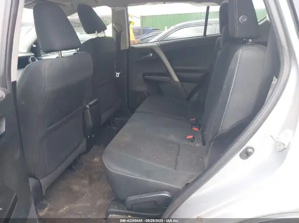 2T3WFREV4JW486939 2018 TOYOTA RAV 4 - Image 8