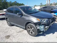 2T3WFREV4JW504629 2018 TOYOTA RAV 4